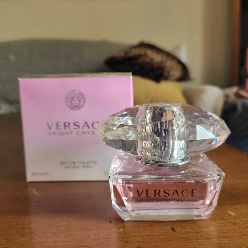 Versace perfume